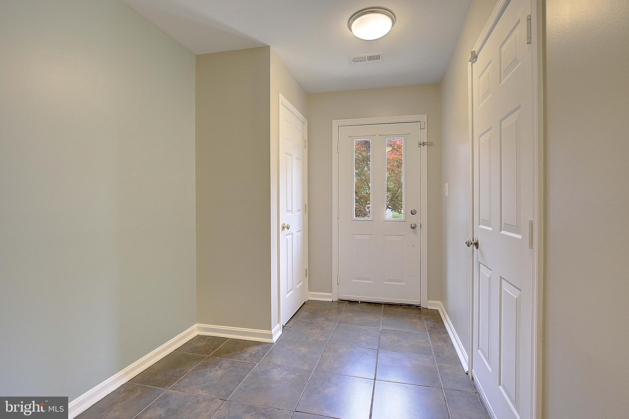 RIVER OAKS - Residential