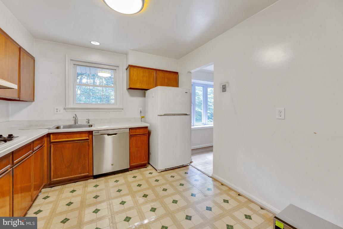 WILLOW WOODS - Residential