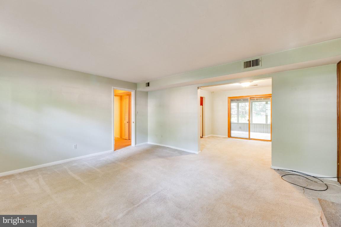 WILLOW WOODS - Residential