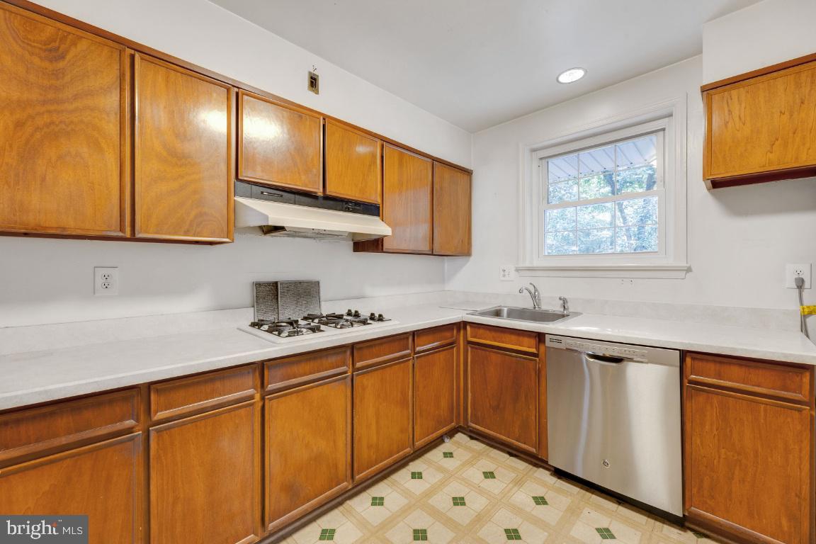 WILLOW WOODS - Residential