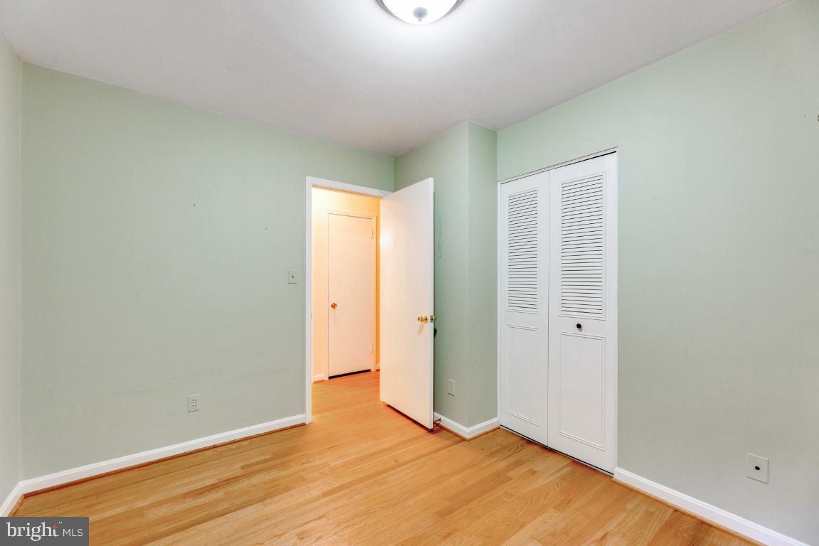 WILLOW WOODS - Residential