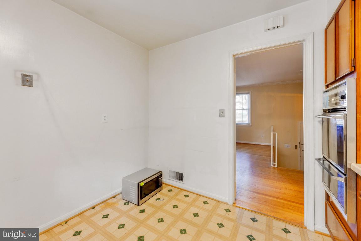 WILLOW WOODS - Residential