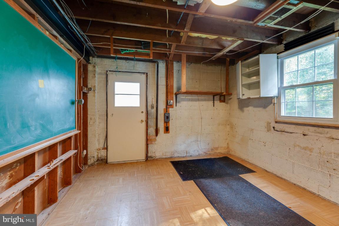 WILLOW WOODS - Residential