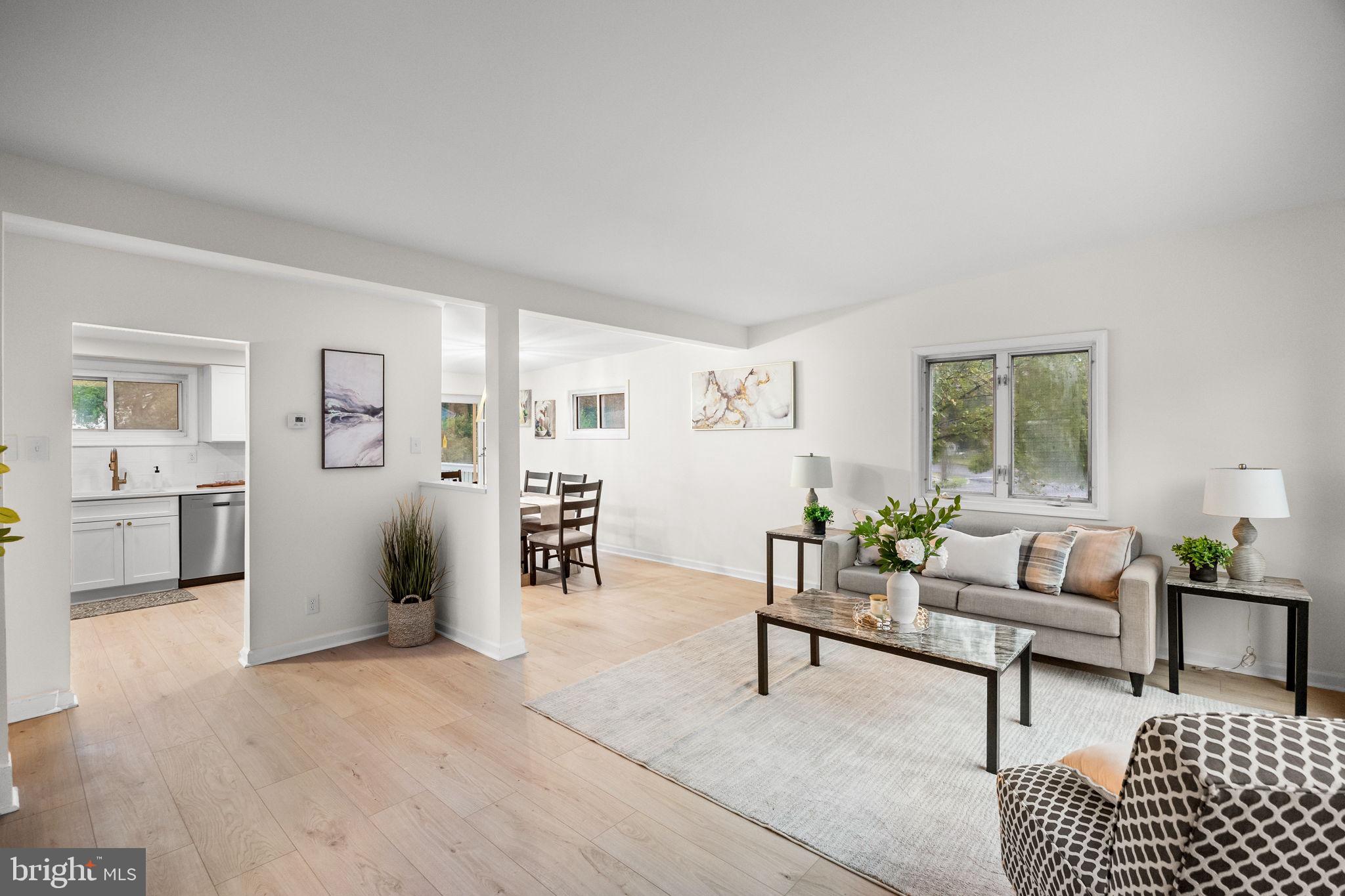 305 FAIRVIEW AVENUE