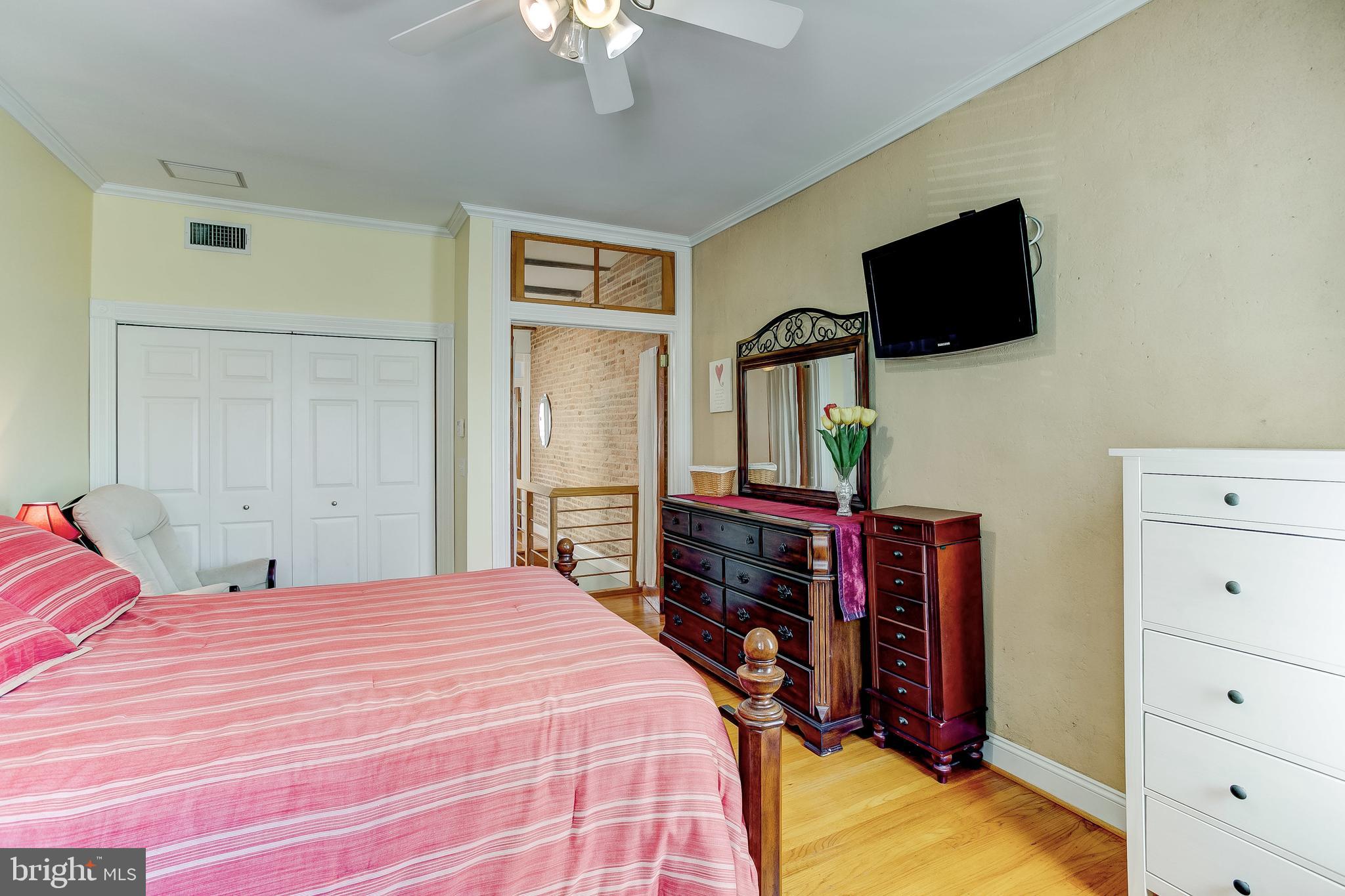 RIVERSIDE - Residential