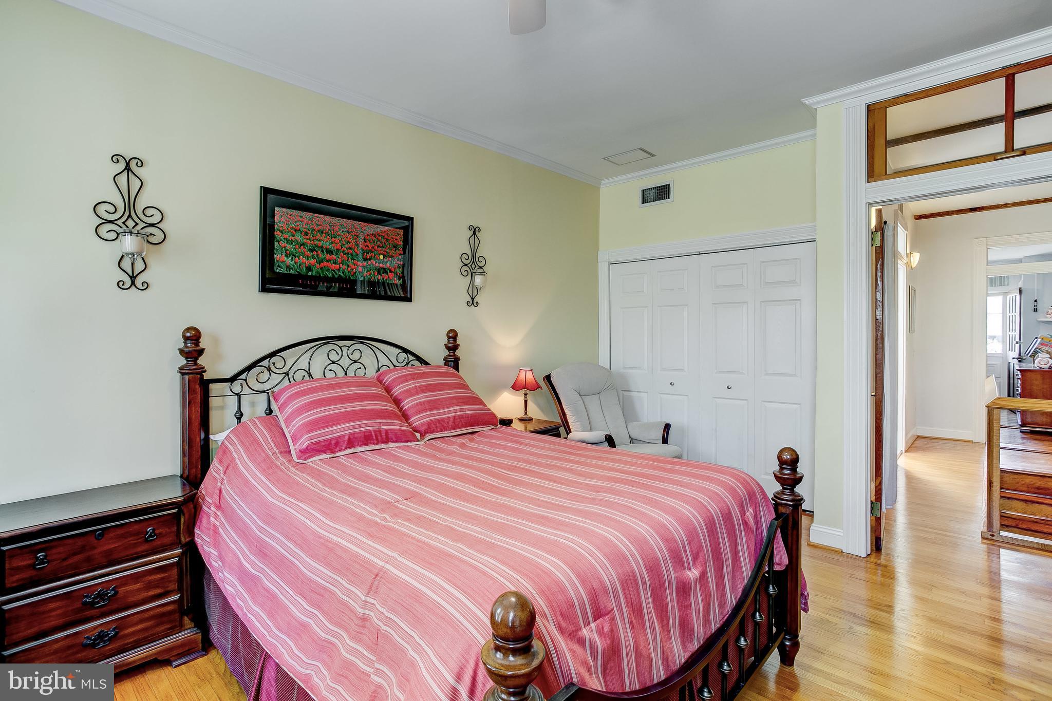 RIVERSIDE - Residential