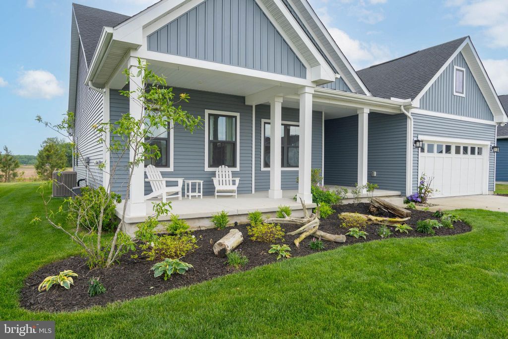 Photo of 35380 Gennaker Lane, SELBYVILLE, DE 19975 (MLS # DESU2111298)