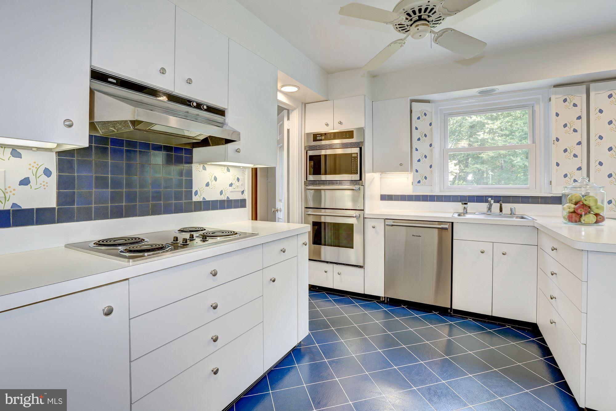 WILLERBURN ACRES - Residential