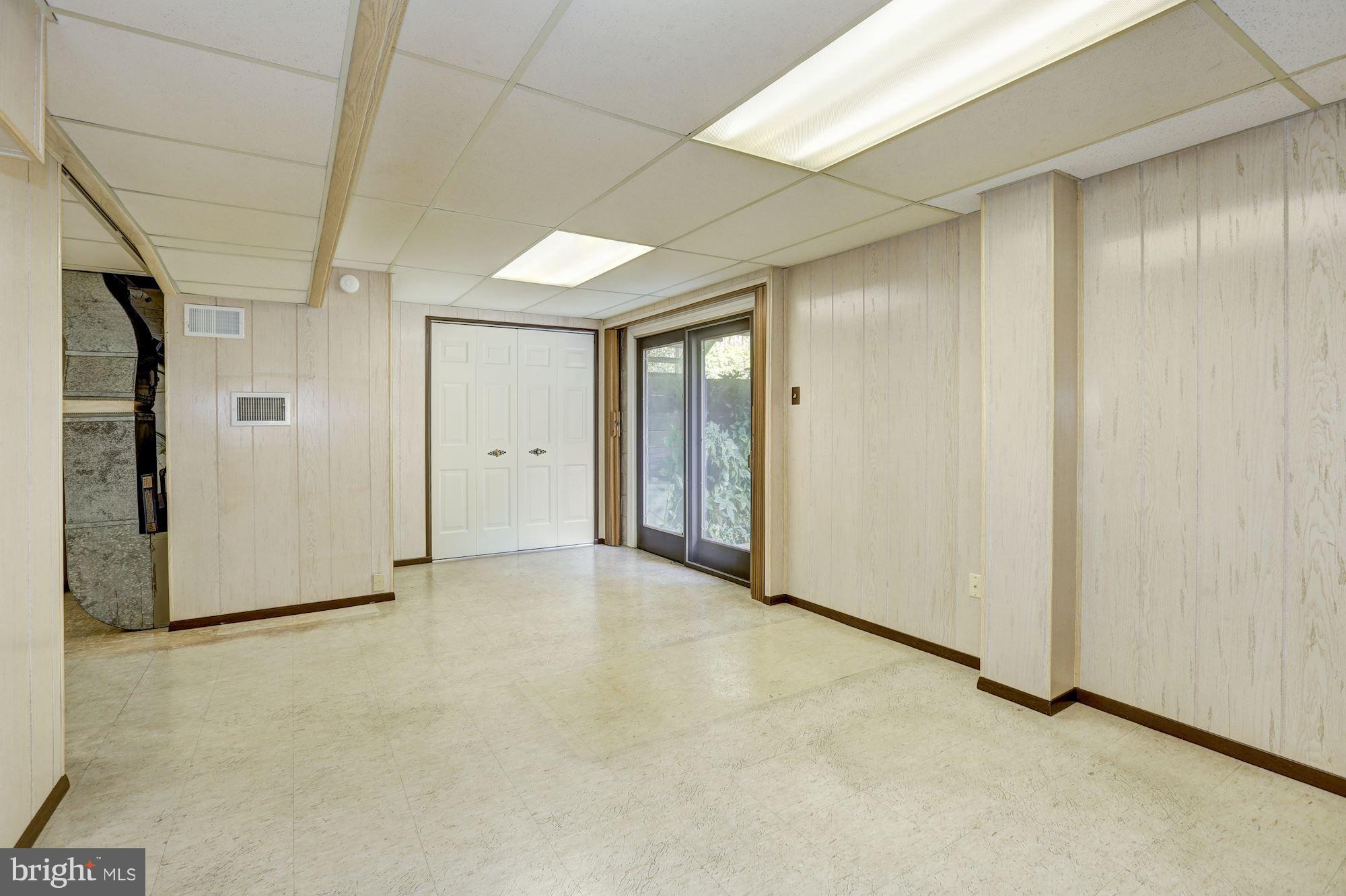 WILLERBURN ACRES - Residential