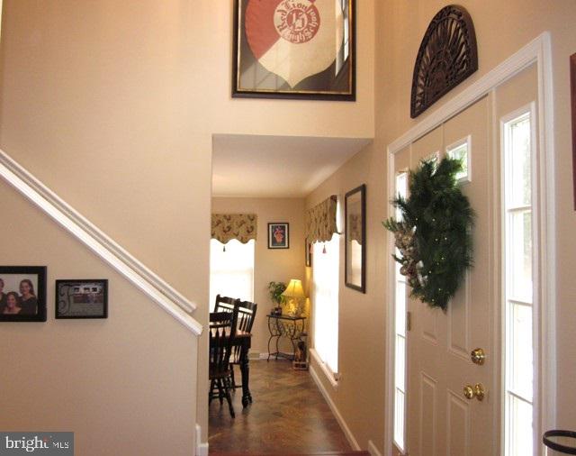 LOMBARD PINES - Residential