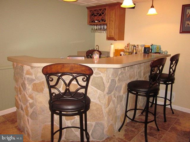 LOMBARD PINES - Residential