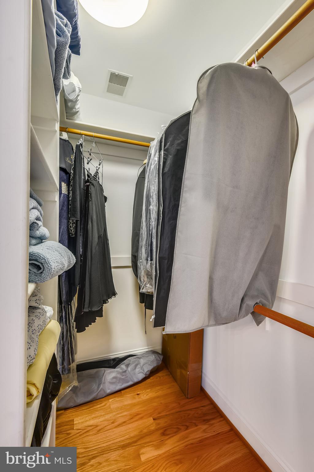 BELVOIR FARMS - Residential