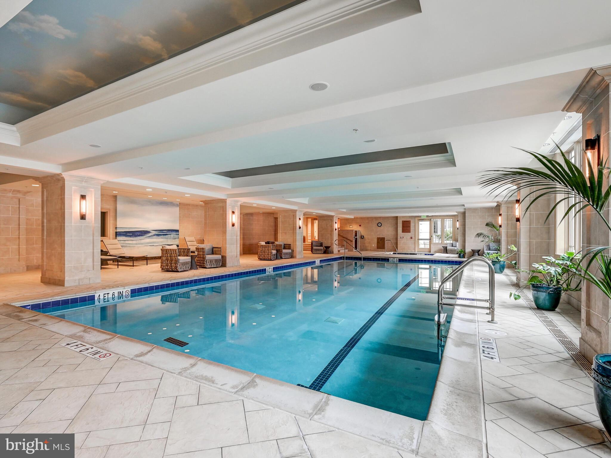 THE RITZ-CARLTON RESIDENCES - Residential Lease