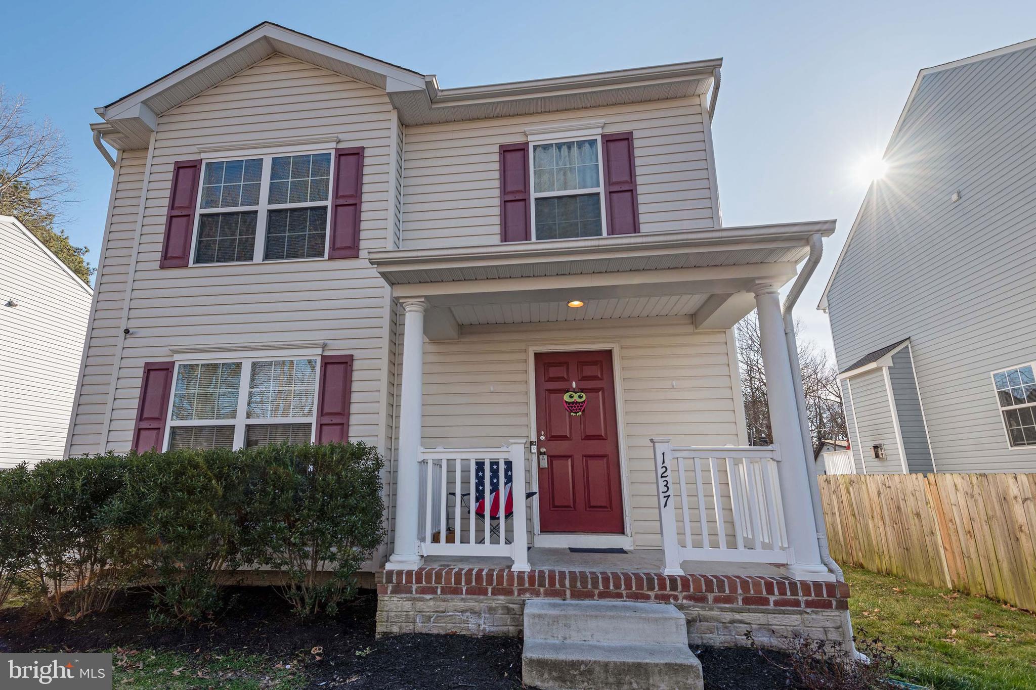 AVALON SHORES - Residential