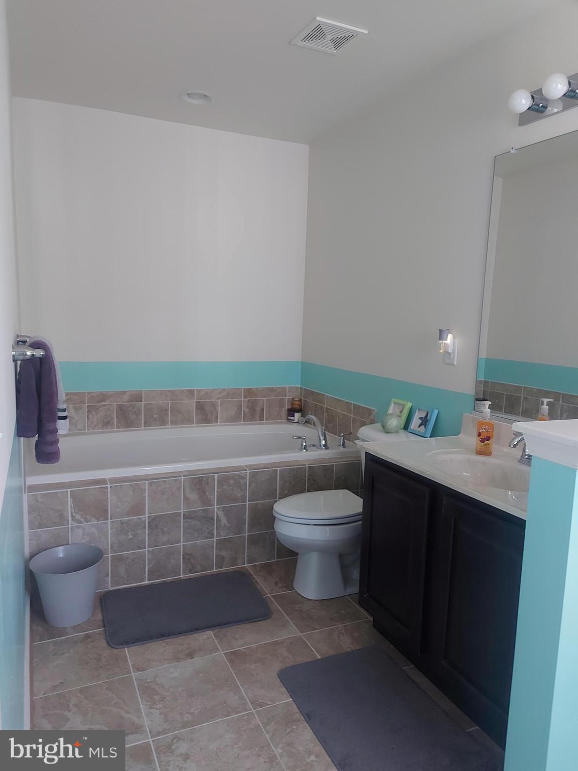 AVALON SHORES - Residential