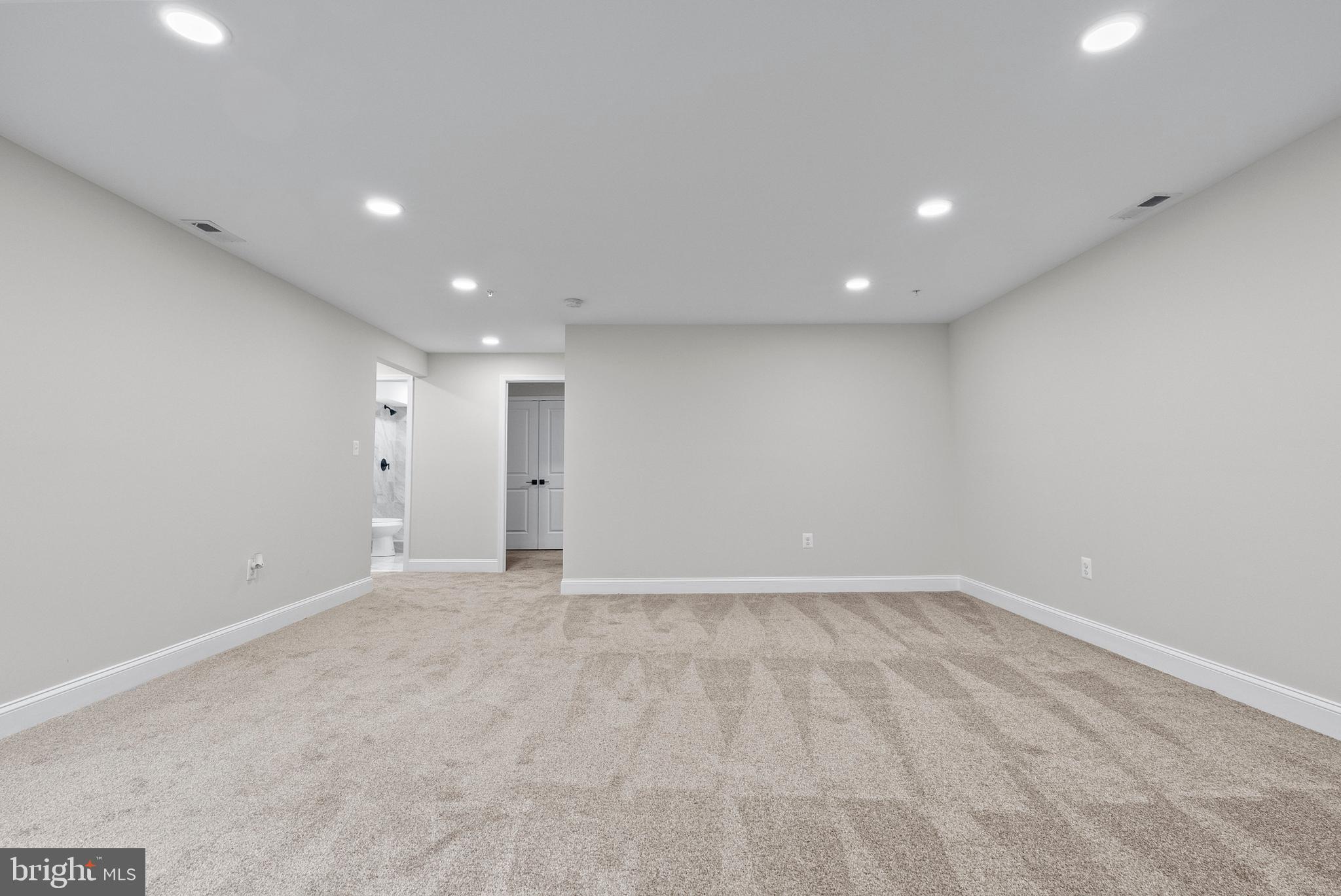 PARKVILLE - Residential