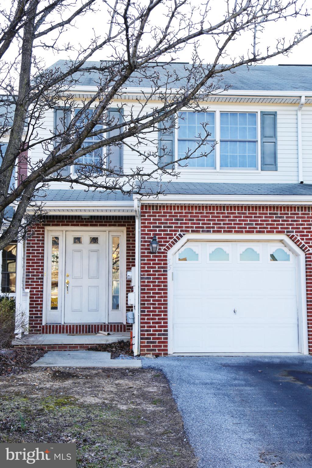 SOUTHFIELD CROSSING - Residential