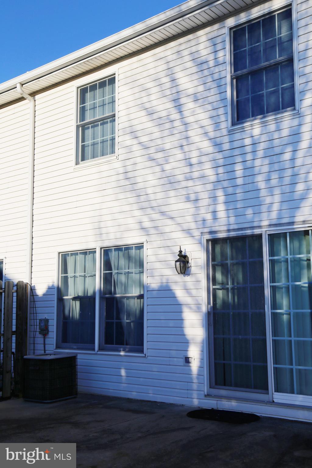 SOUTHFIELD CROSSING - Residential