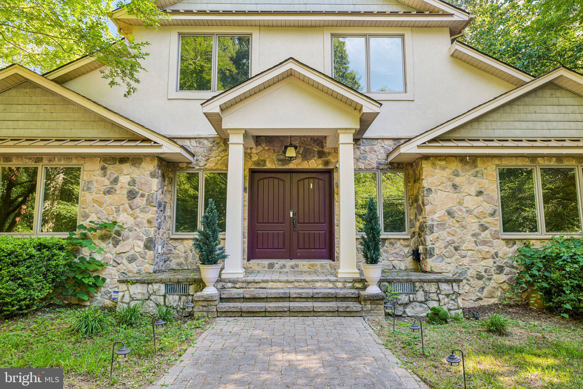 10060 HARMONY HILL LANE