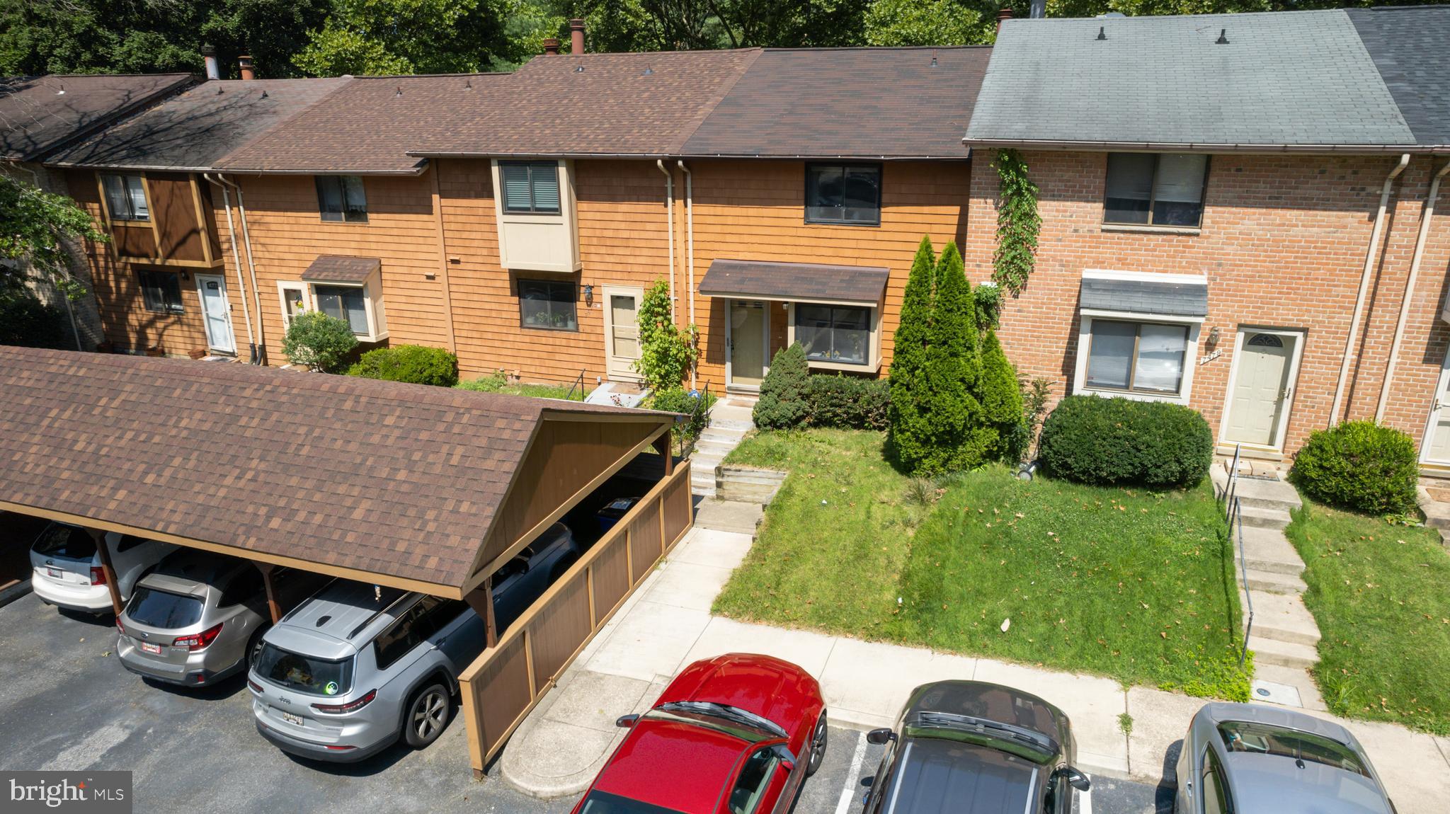 VILLAGE OF OWEN BROWN - Residential