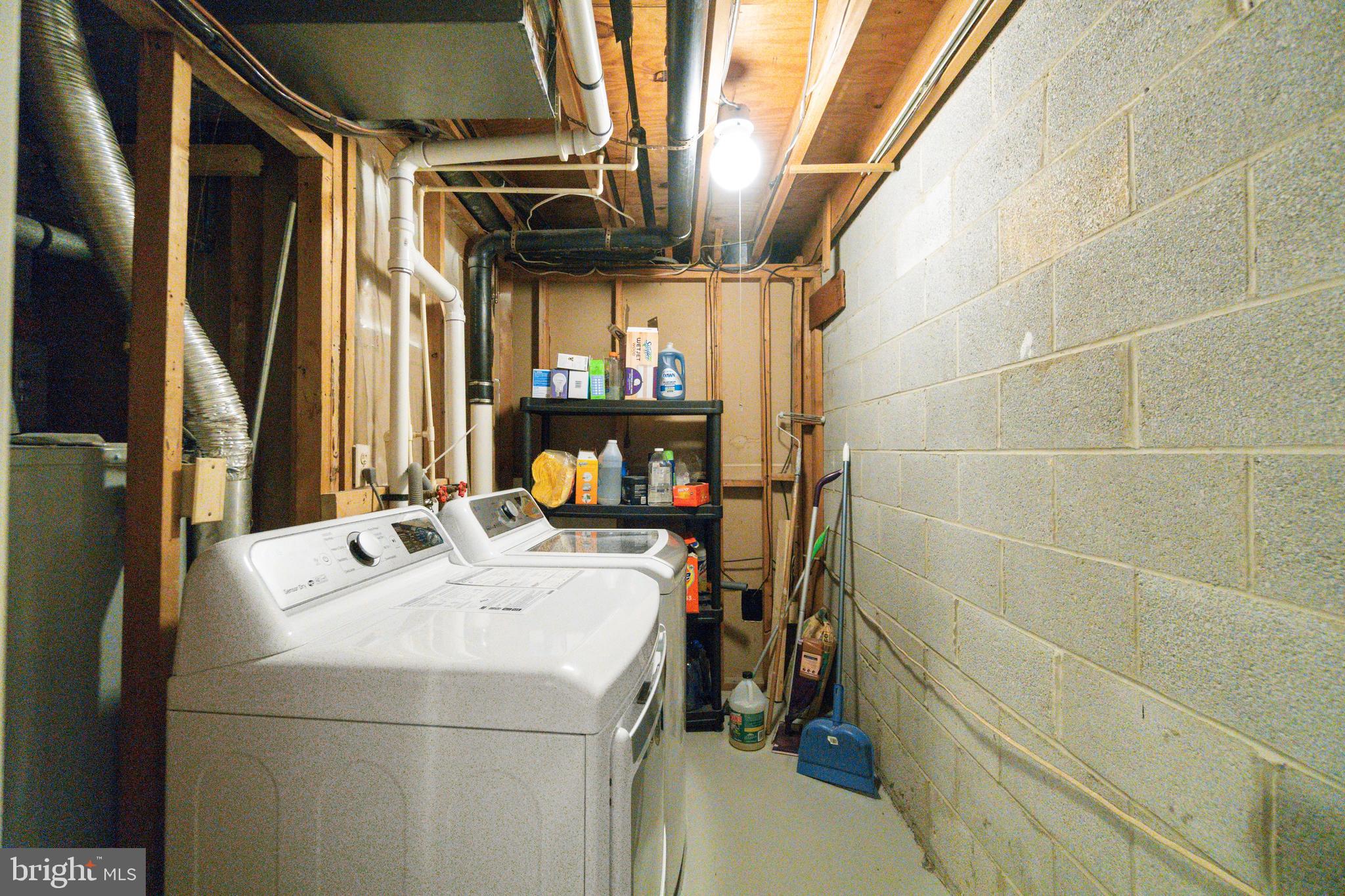 VILLAGE OF OWEN BROWN - Residential