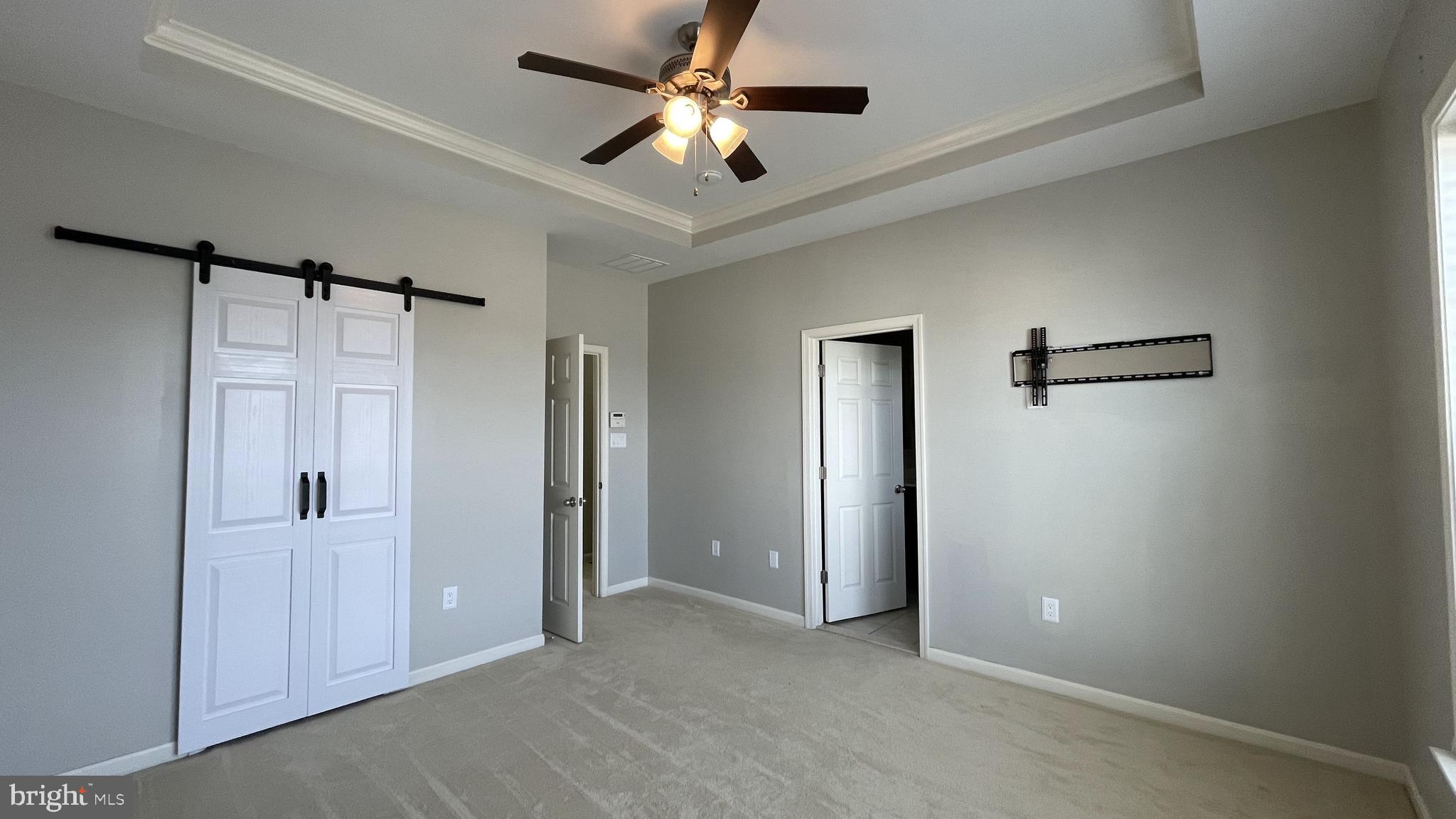 EMBREY MILL - Residential Lease