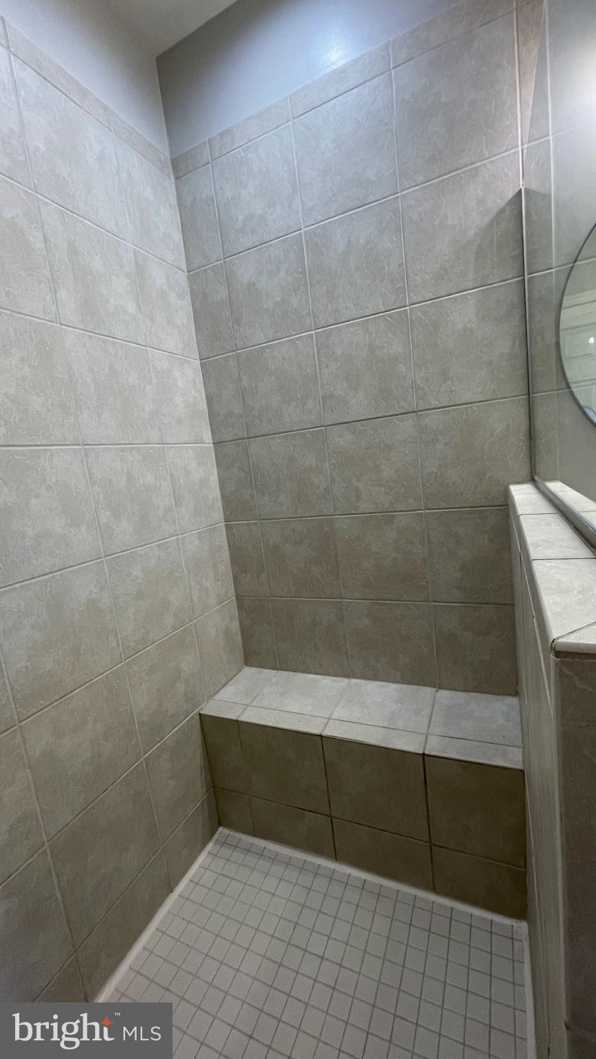 EMBREY MILL - Residential Lease