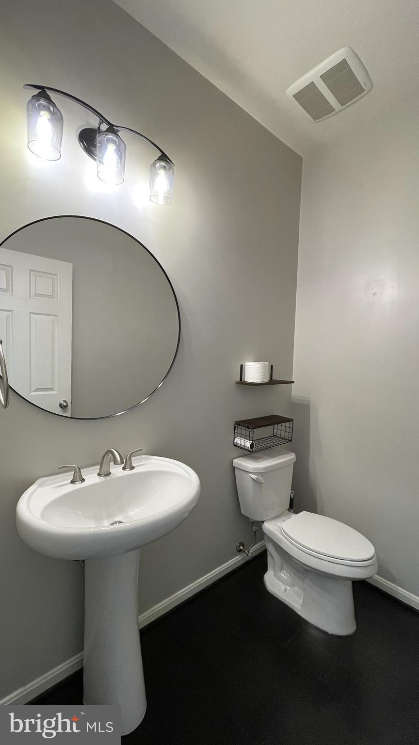 EMBREY MILL - Residential Lease