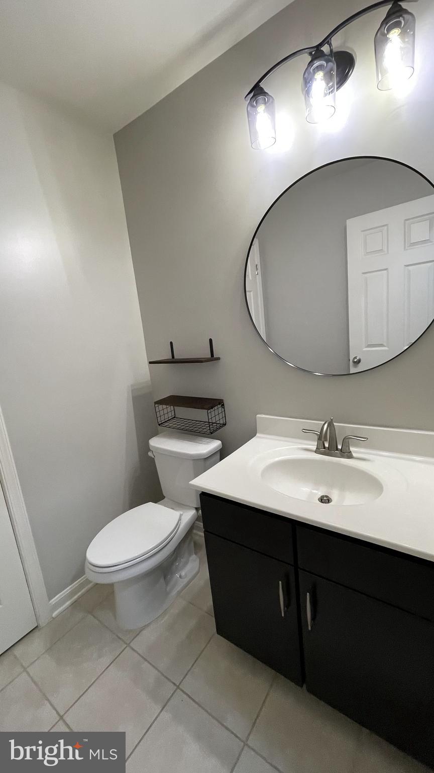 EMBREY MILL - Residential Lease