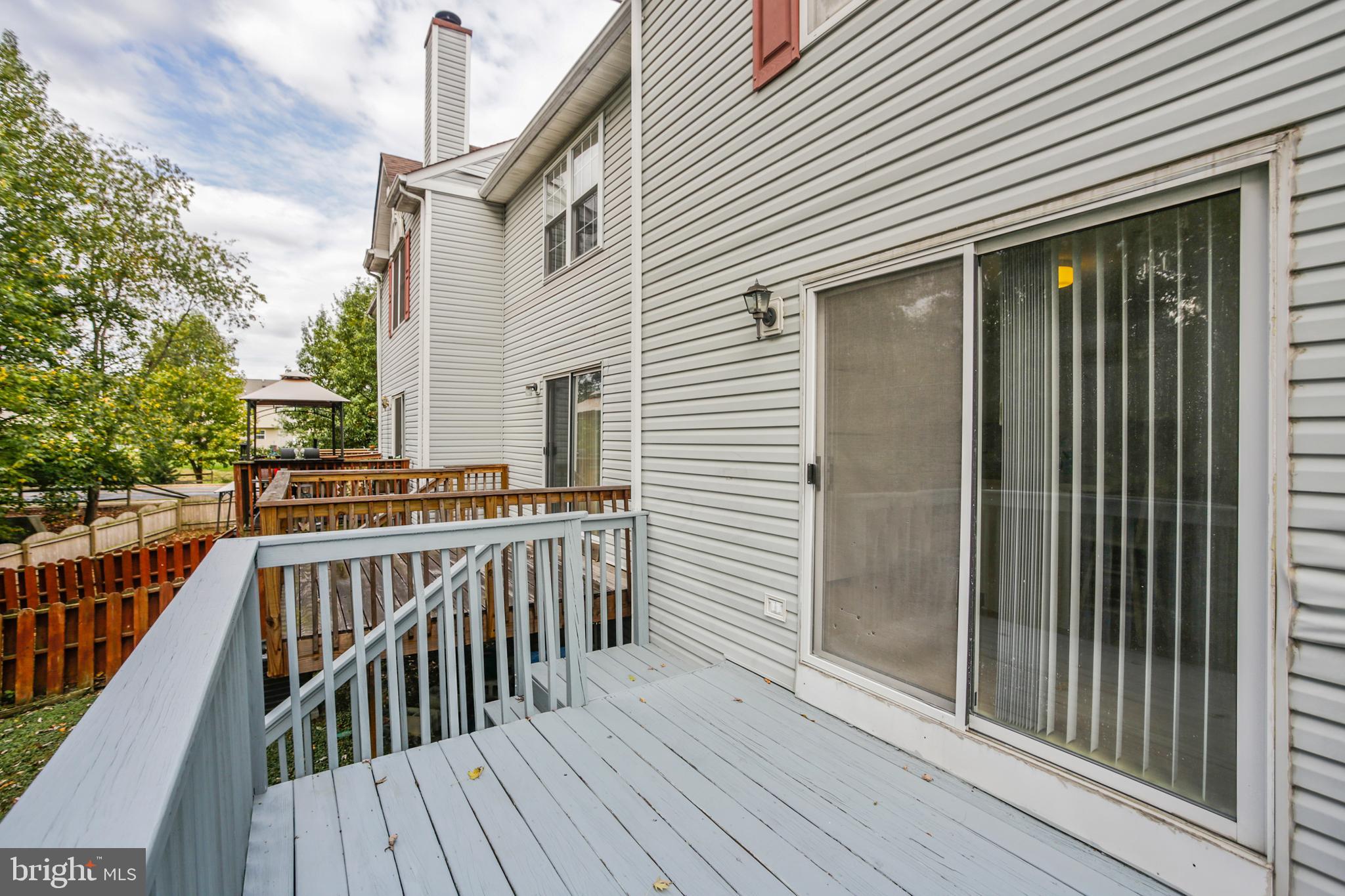 PERSIMMON CREEK - Residential