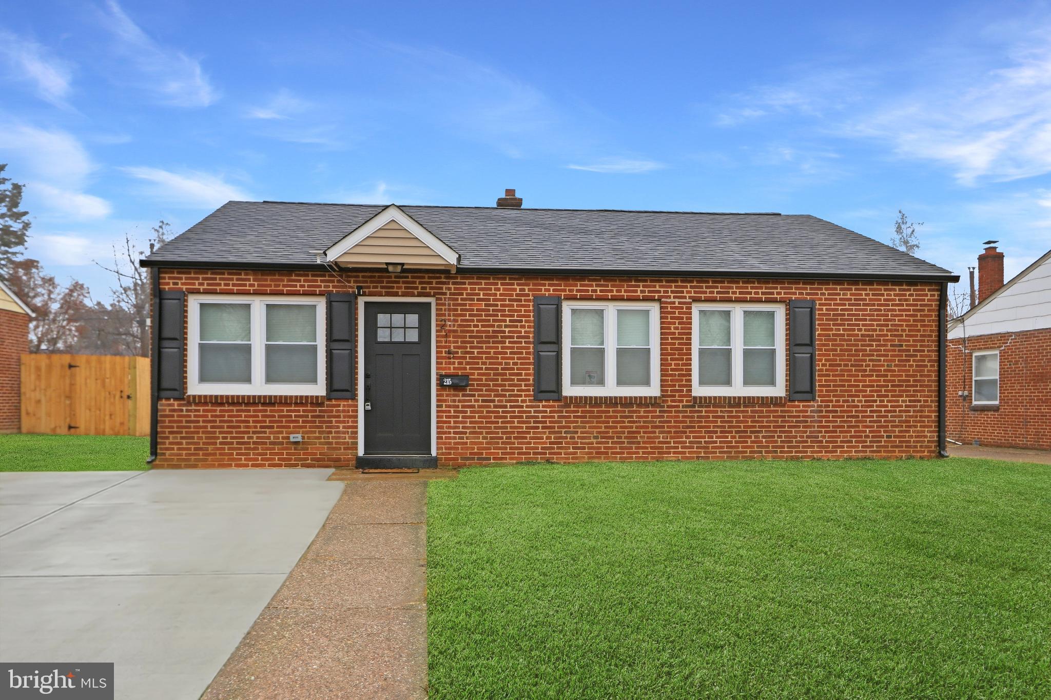 LEEDOM ESTATES - Residential