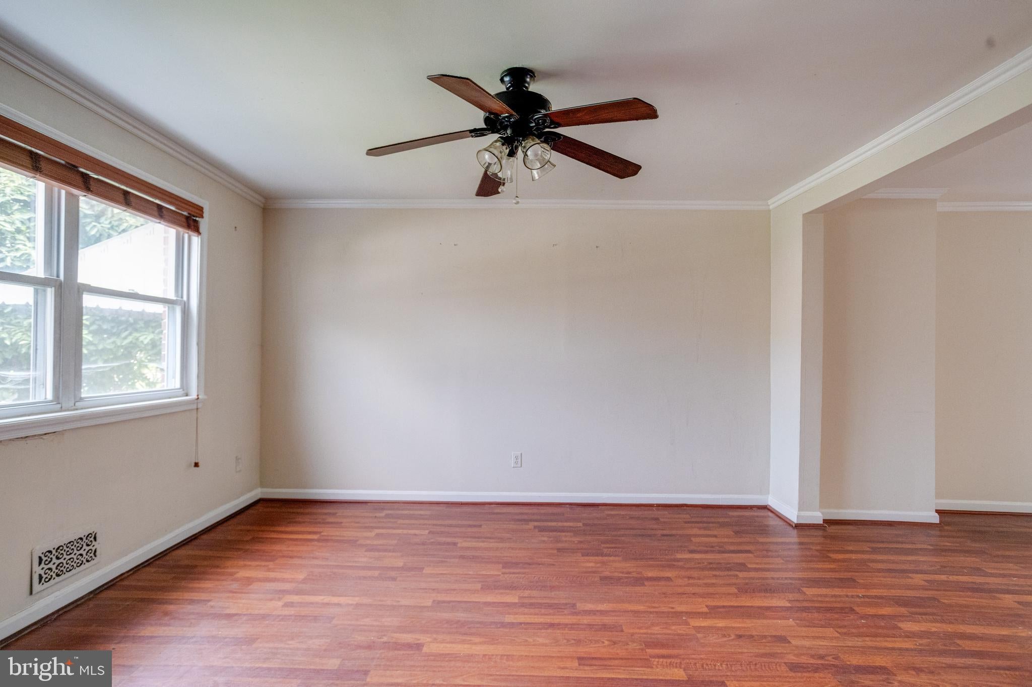 713 EASTSHIRE DRIVE