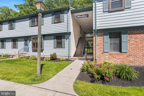Condo For Sale - 7 William Ellery Bldg<br/> TURNERSVILLE, NJ 08012