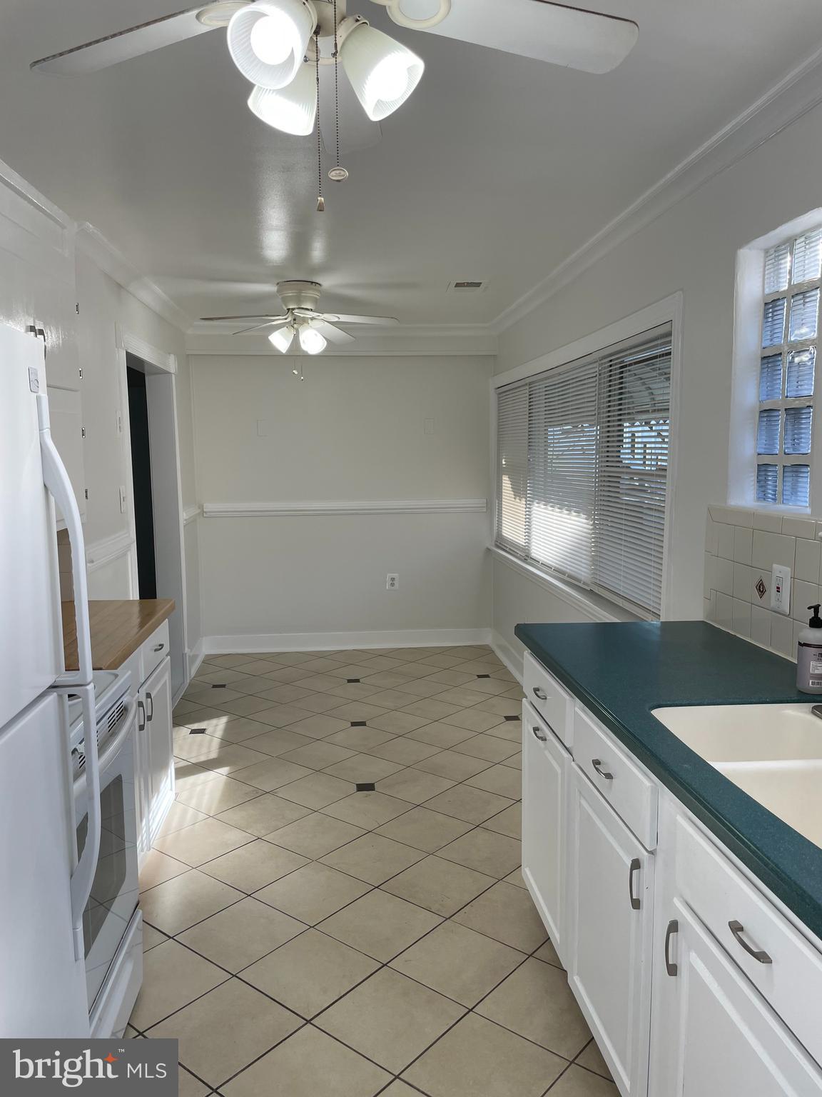 LOCH HAVEN - Residential Lease