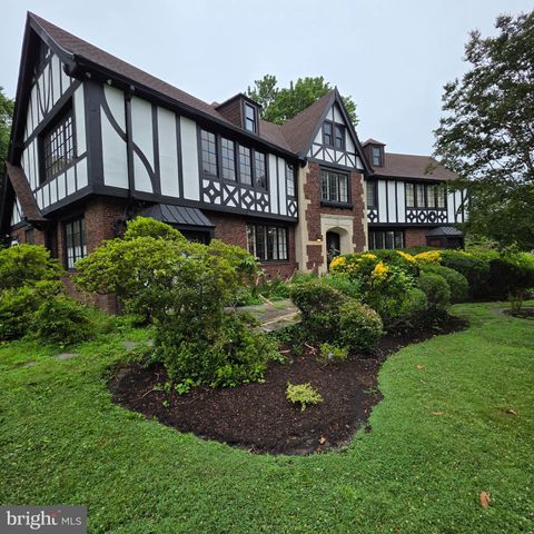 Photo of 7 Windsor Avenue, ELKINS PARK, PA 19027 (MLS # PAMC2186184)
