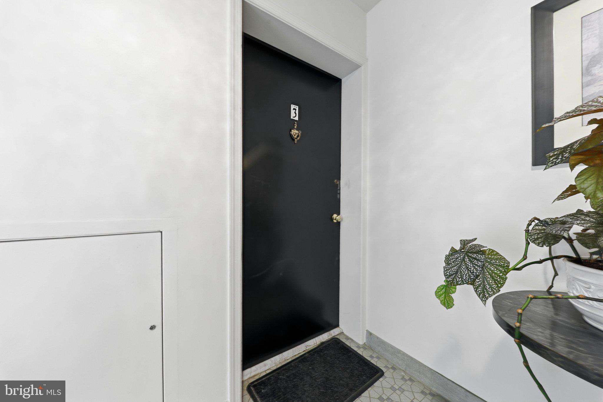 649 AZALEA DRIVE 3