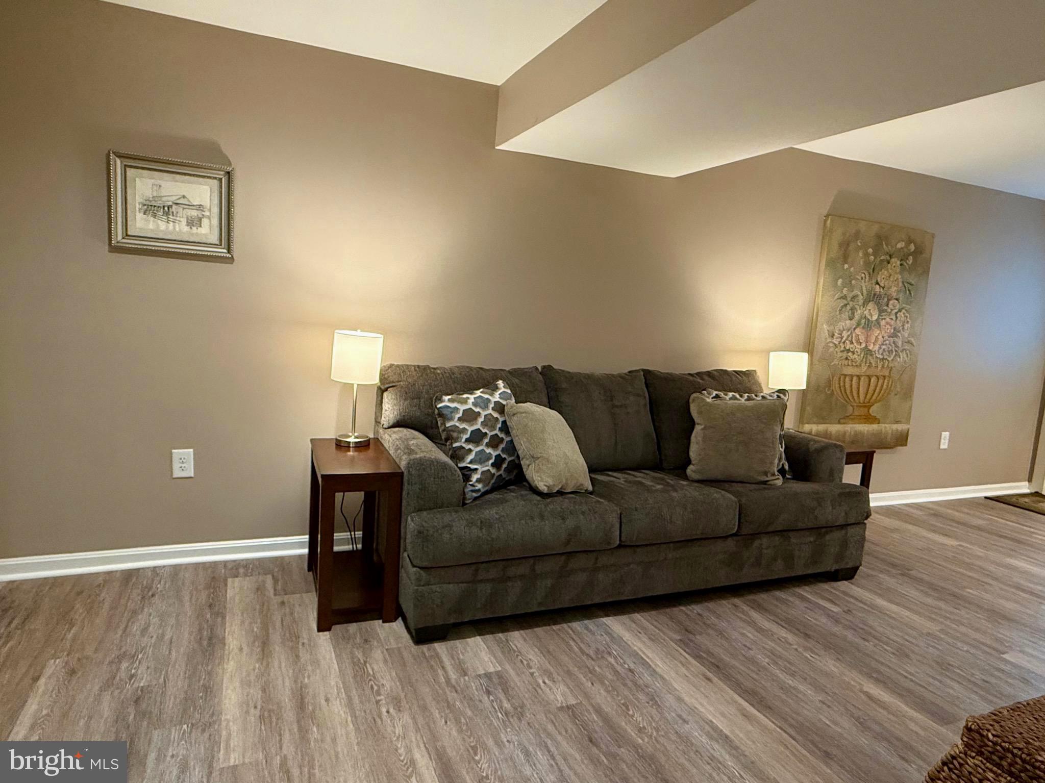 STONEY RIDGE - Residential