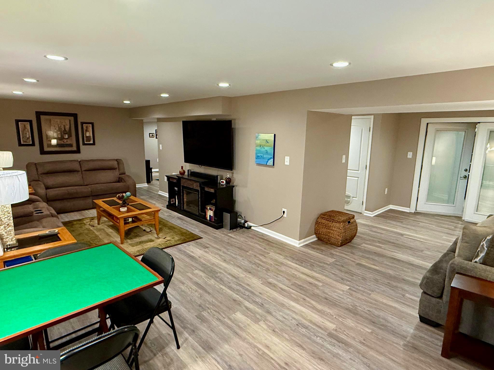 STONEY RIDGE - Residential