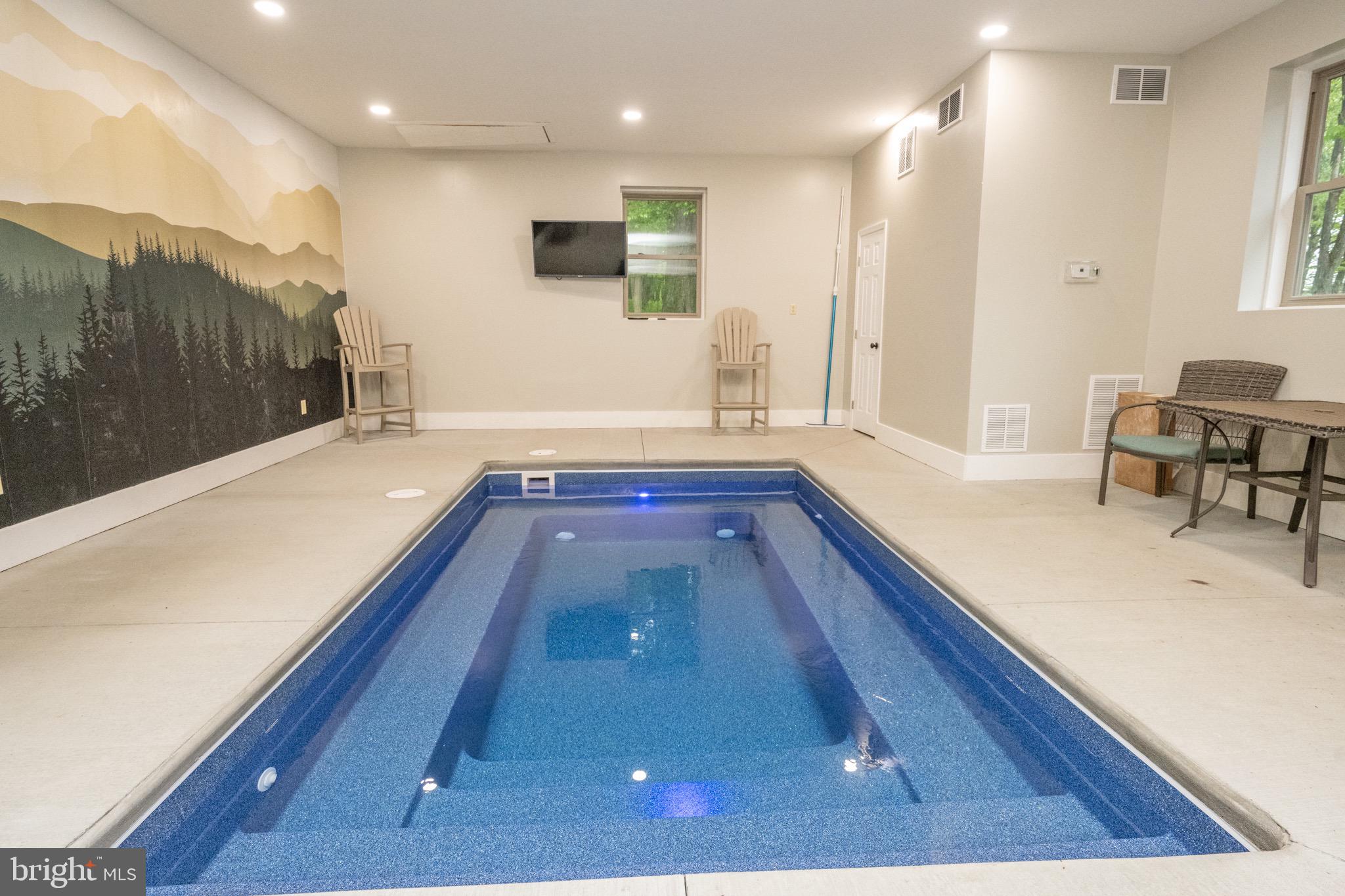 SANDY SHORES - Residential