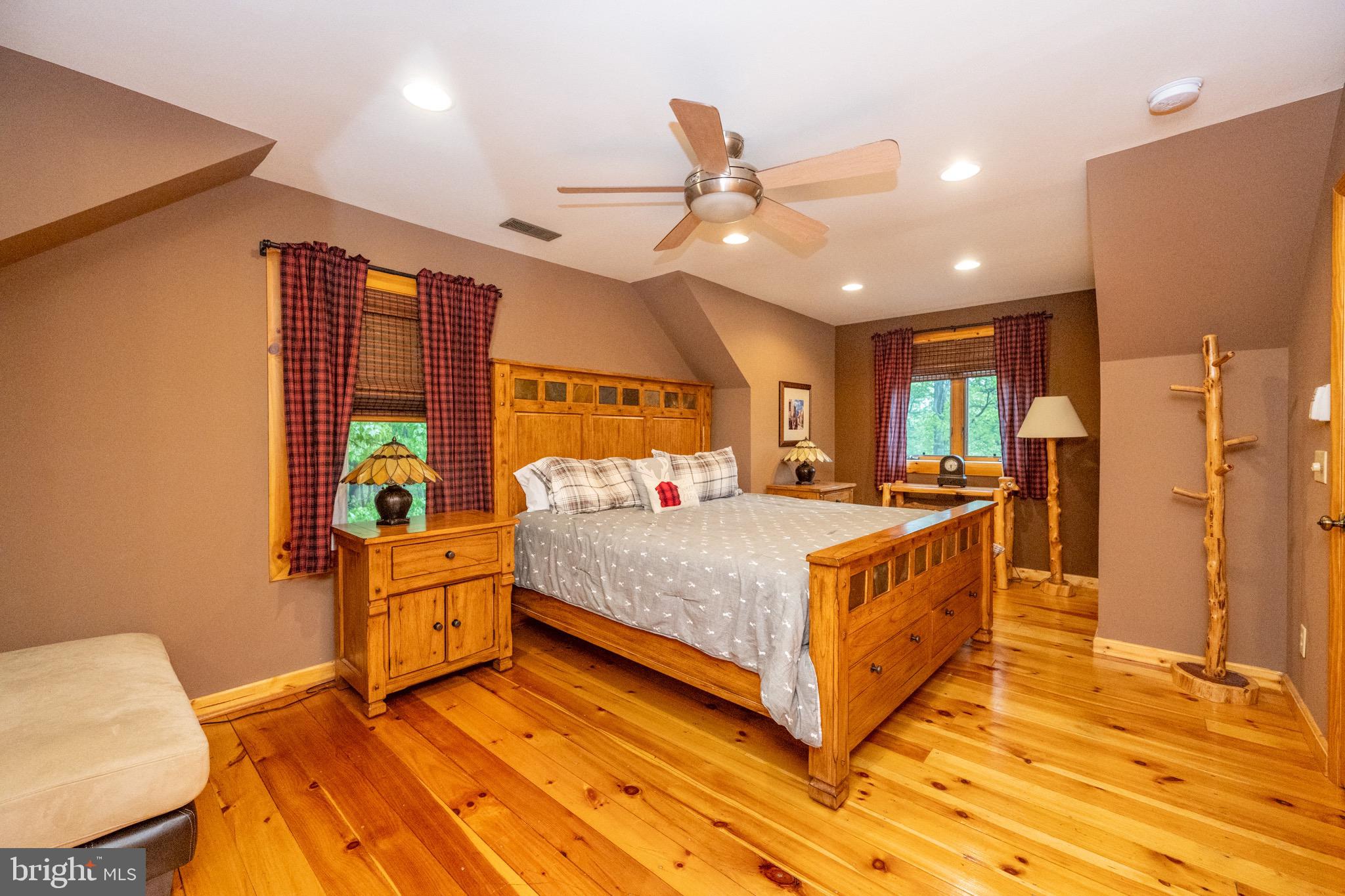 SANDY SHORES - Residential