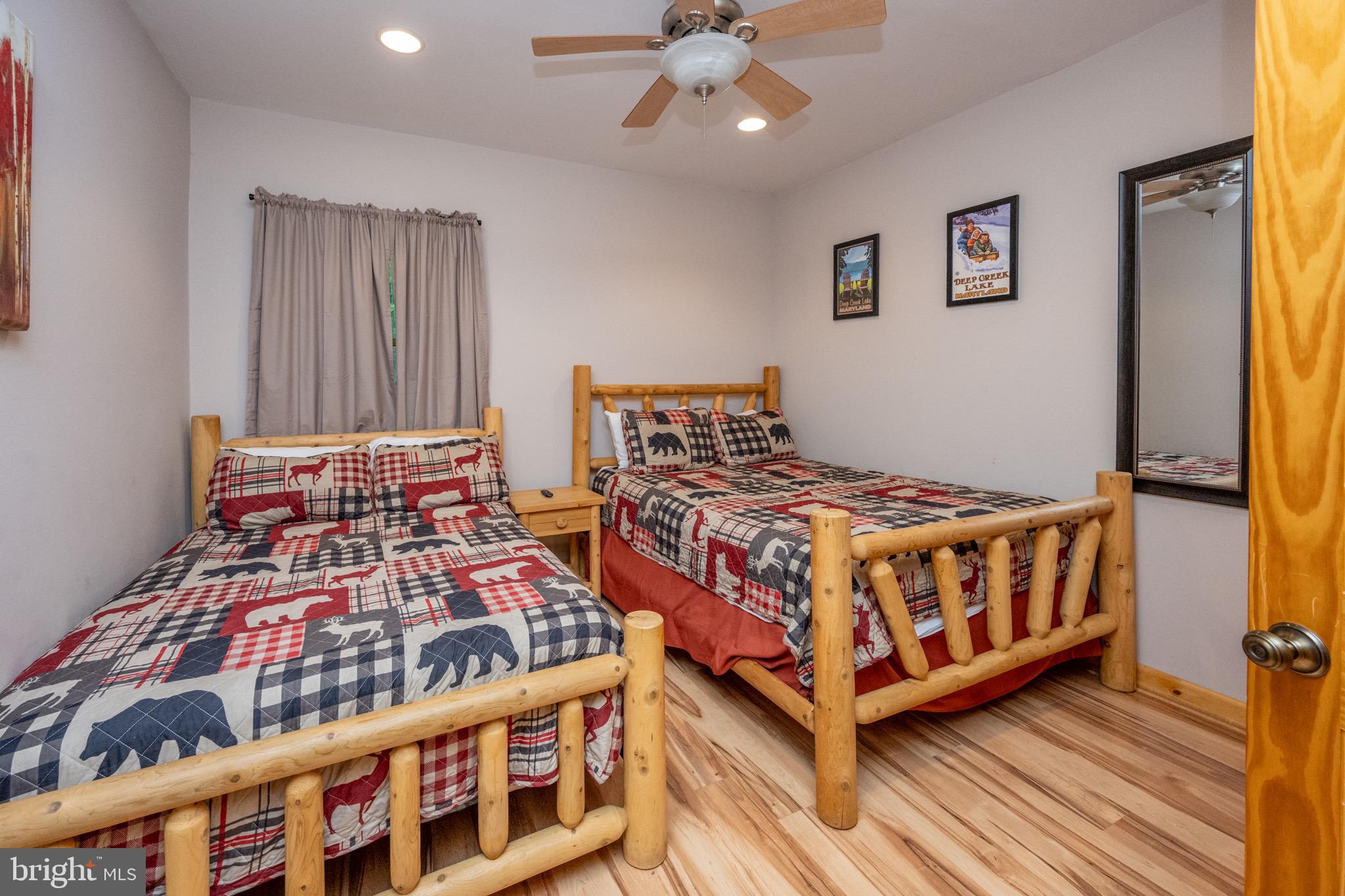 SANDY SHORES - Residential