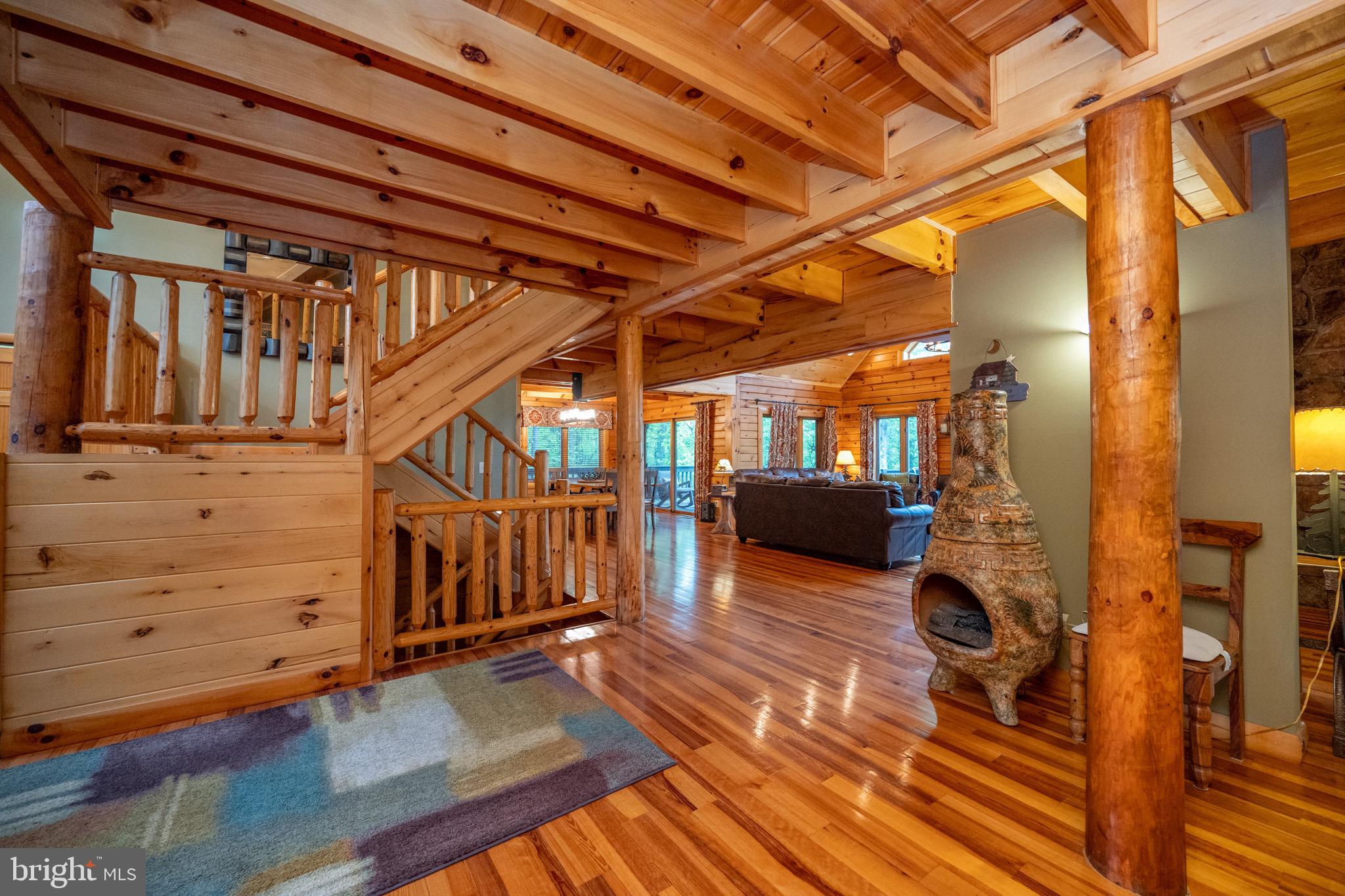 SANDY SHORES - Residential