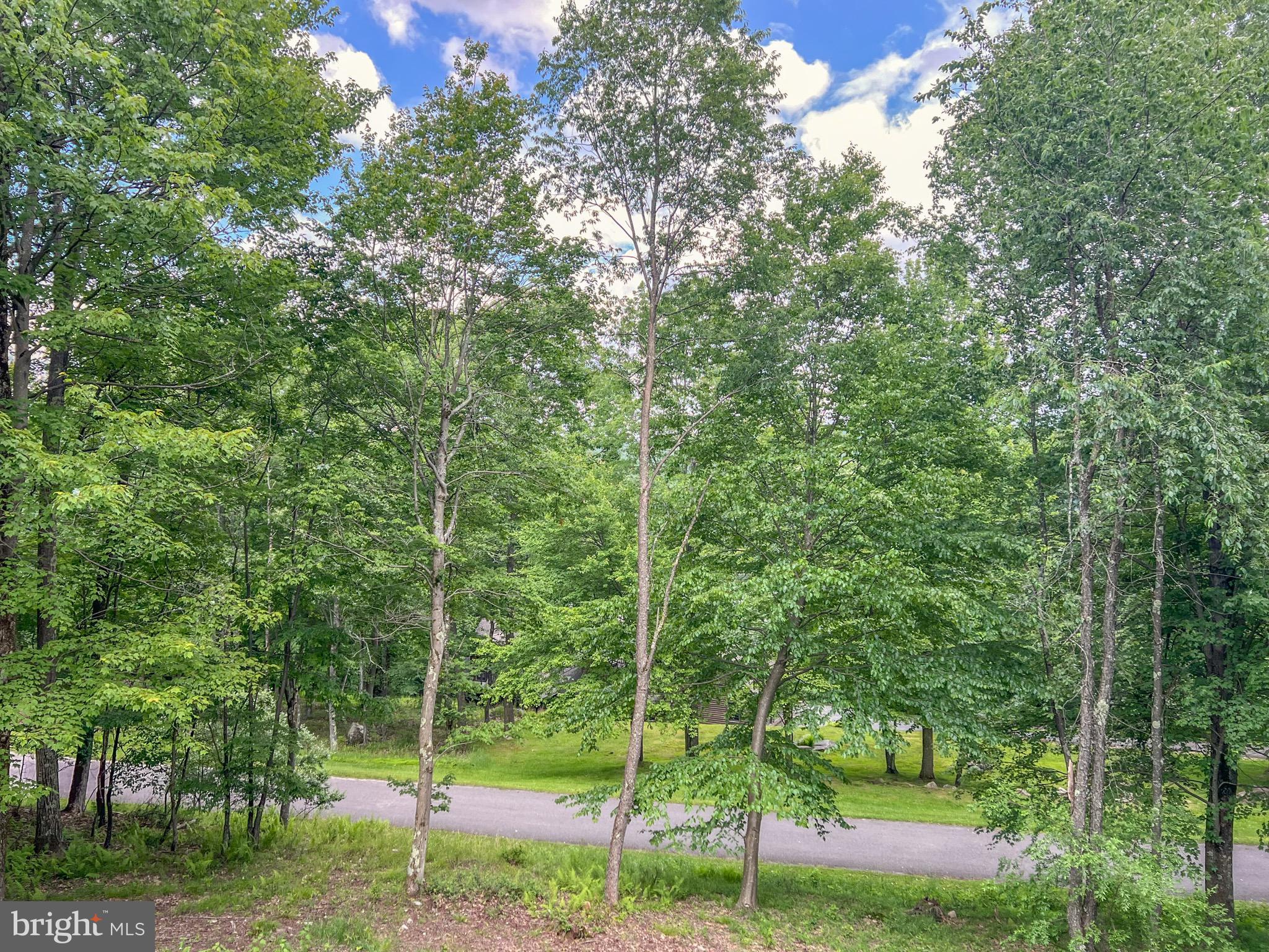 SANDY SHORES - Residential