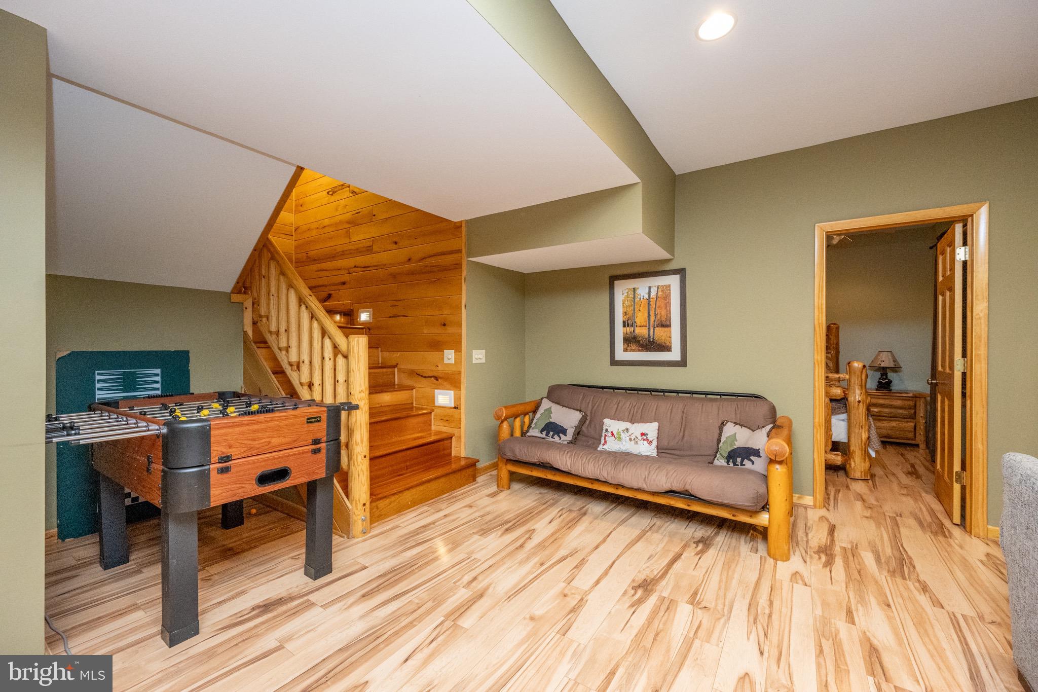 SANDY SHORES - Residential