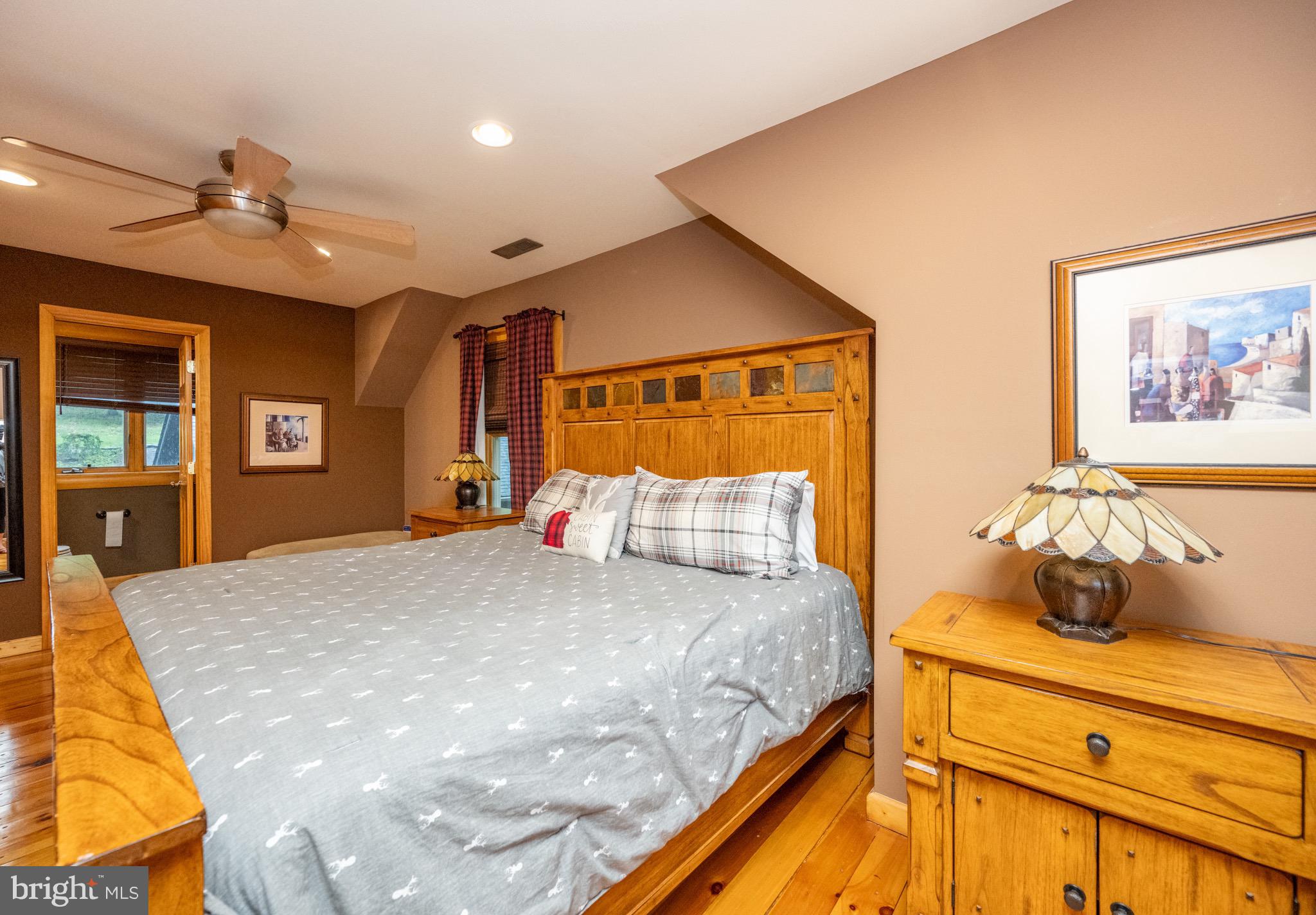 SANDY SHORES - Residential