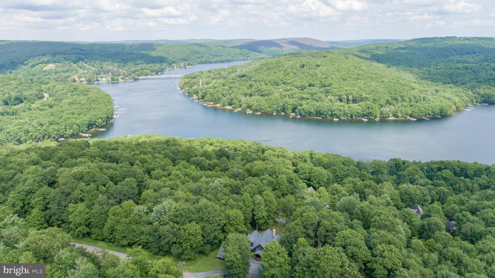 SANDY SHORES - Residential