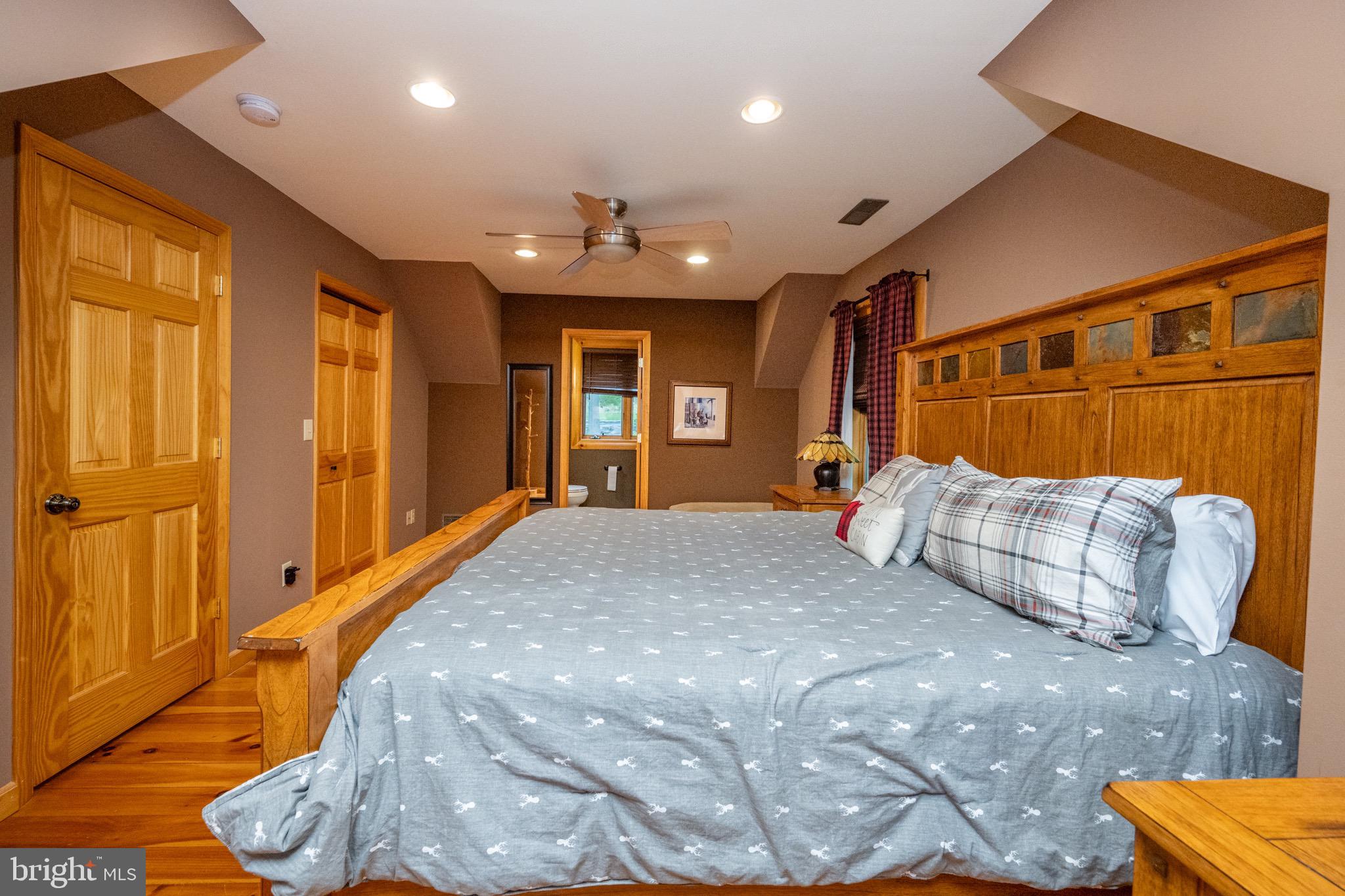 SANDY SHORES - Residential