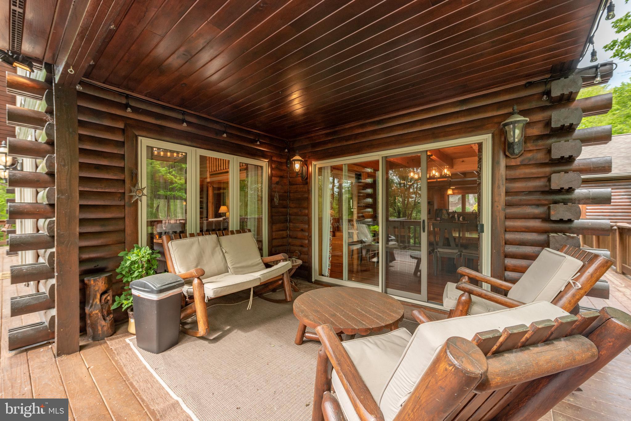 SANDY SHORES - Residential