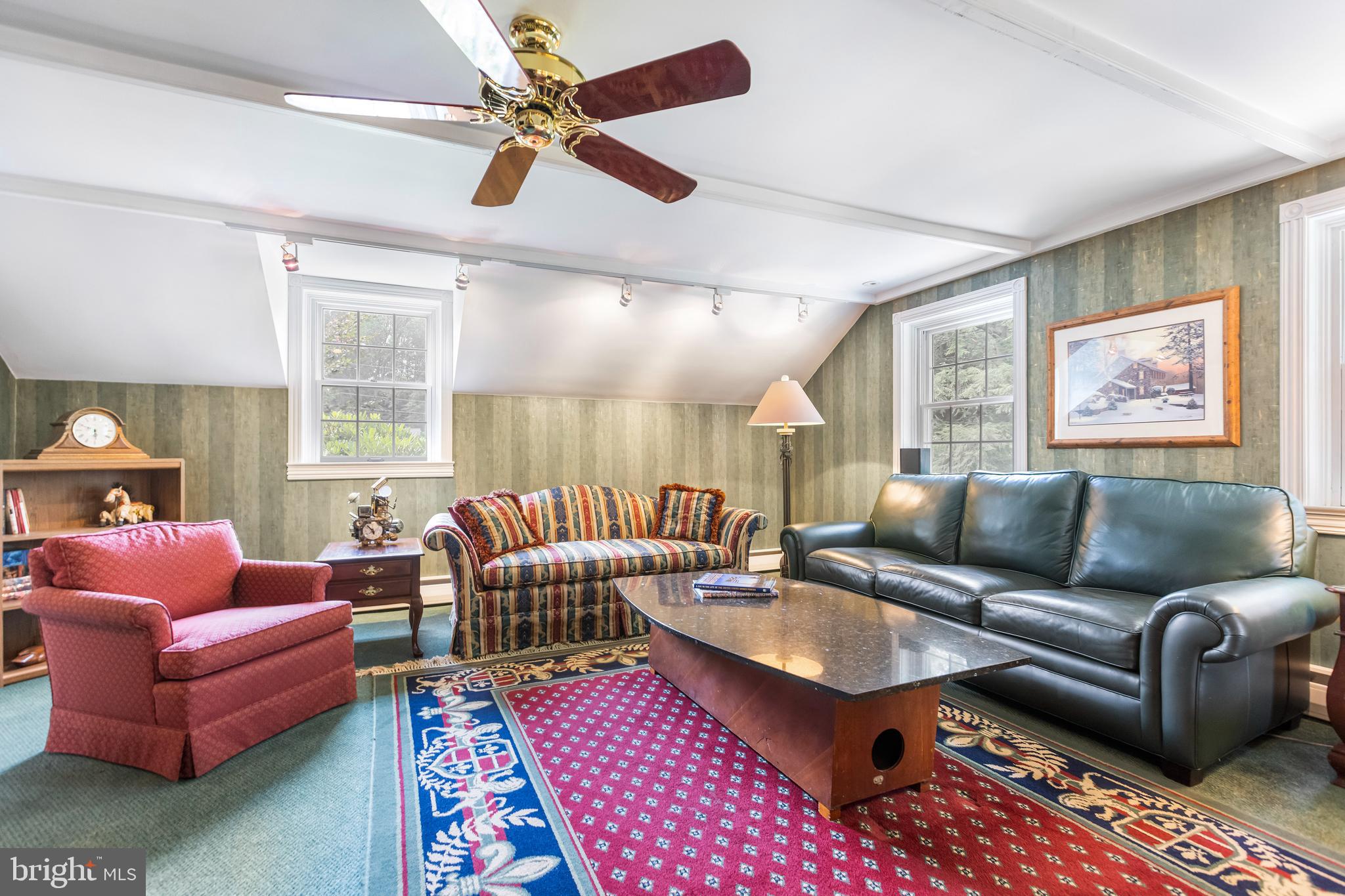 ECHO VALLEY - Residential