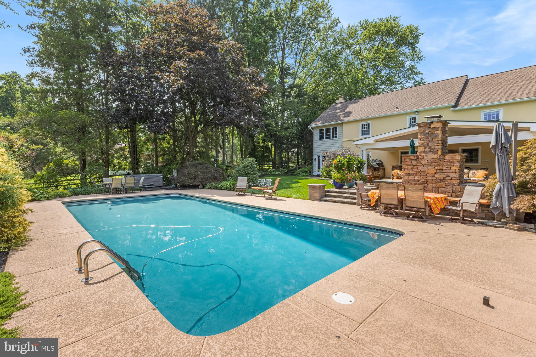 ECHO VALLEY - Residential